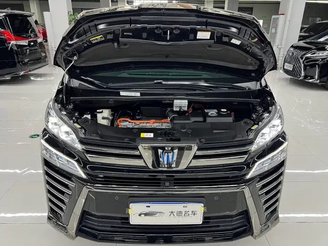 Toyota Vellfire — Фото автомобиля 26