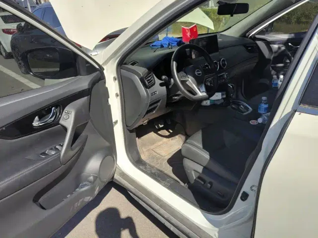 Nissan X-Trail — Фото автомобиля 17