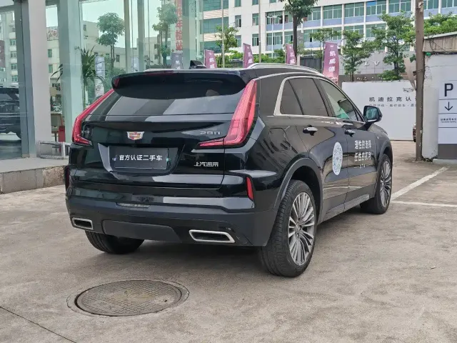 Cadillac XT4 — Фото автомобиля 6