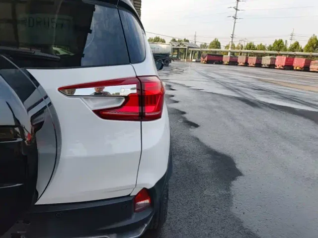 BYD Yuan Pro — Фото автомобиля 7