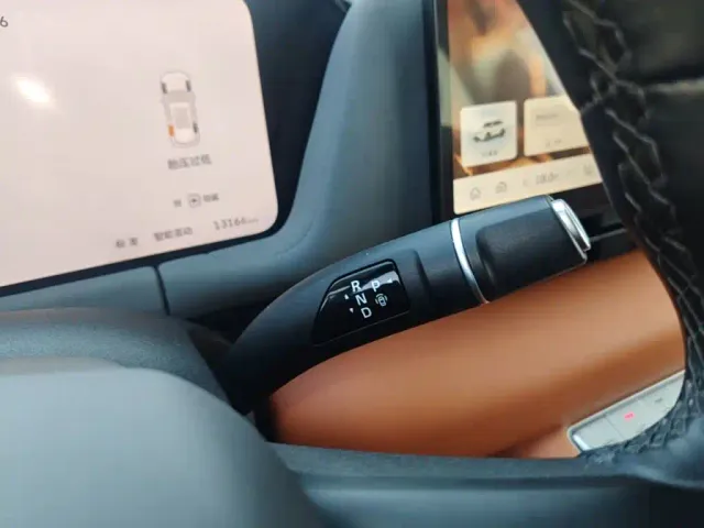 Haval Xiaolong MAX — Фото автомобиля 13