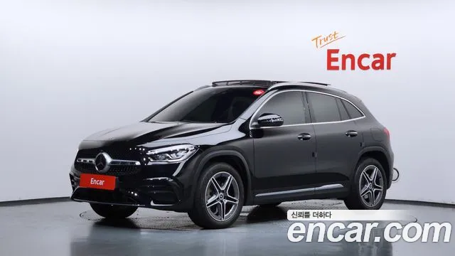 Фотография автомобиля — Mercedes-Benz GLA-Class H247