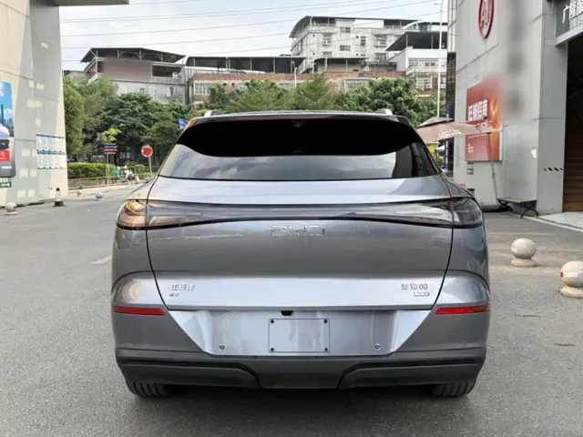 BYD Sealion 06 — Фото автомобиля 6