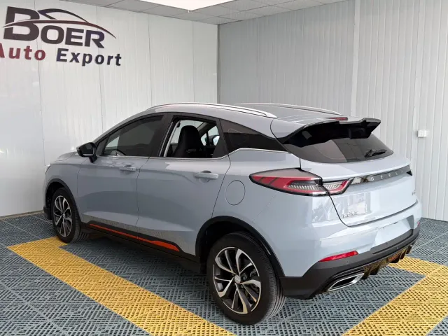 Geely Emgrand S — Фото автомобиля 4