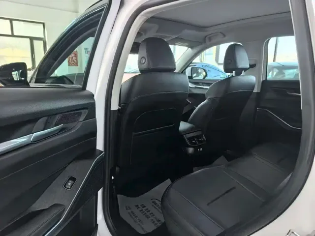 Haval H6 — Фото автомобиля 9