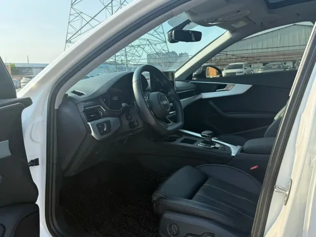 Audi A4L — Фото автомобиля 4