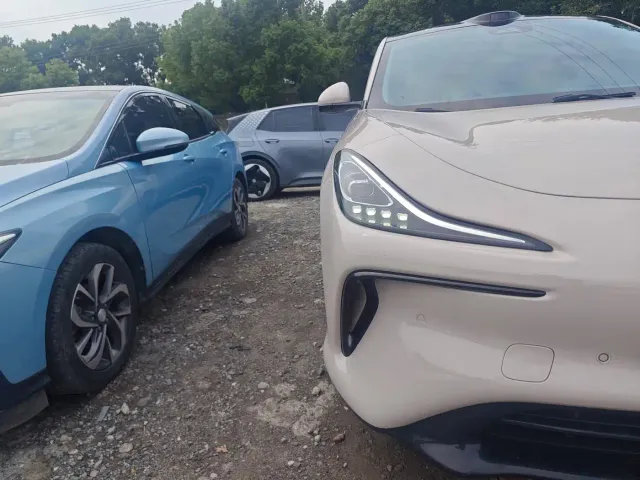IM Motors LS6 — Фото автомобиля 14