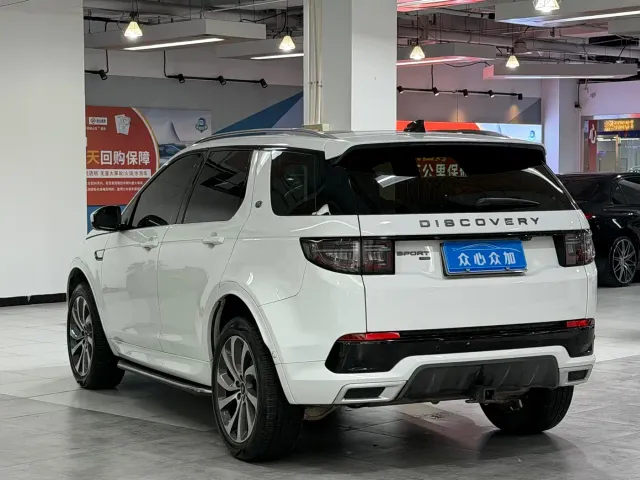 Land Rover Discovery Sport — Фото автомобиля 4