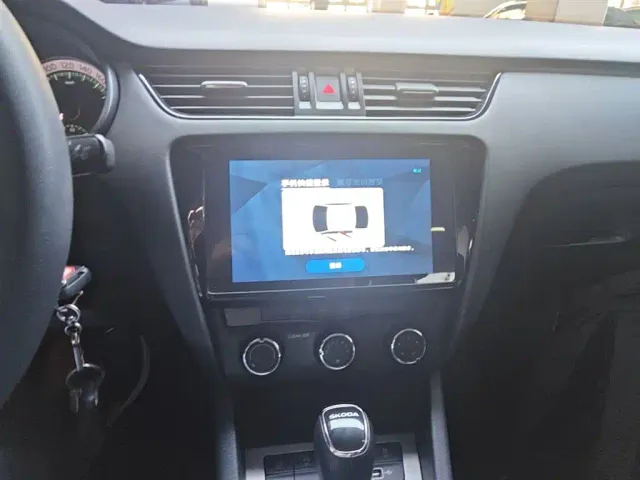 Skoda Octavia — Фото автомобиля 12