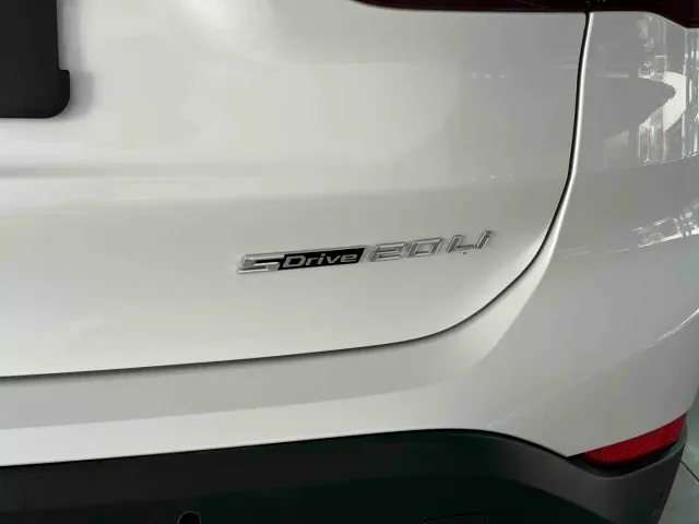 BMW X1 — Фото автомобиля 16