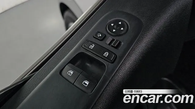 Hyundai Staria — Фото автомобиля 23