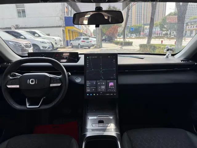 Changan Qiyuan A05 — Фото автомобиля 15