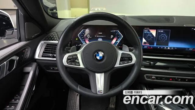 BMW X6 xDrive40i M Sport — Фото автомобиля 14