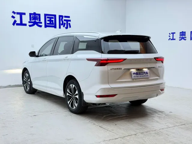 Wuling Victory — Фото автомобиля 22