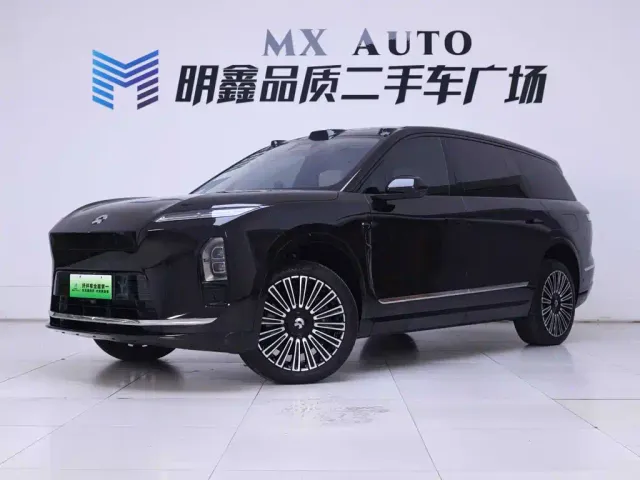 Nio ES8 — Фото автомобиля 2