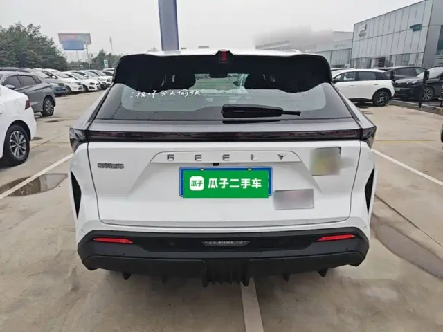 Geely Boyue — Фото автомобиля 5