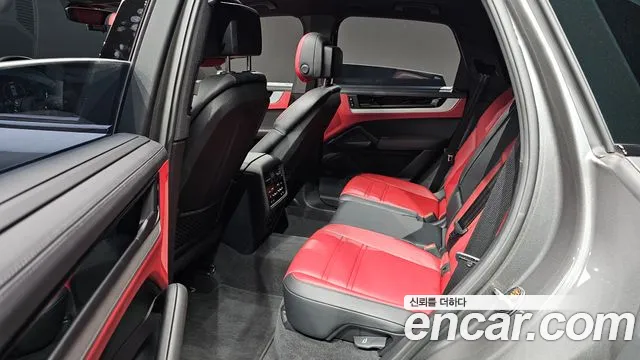 Porsche Cayenne PO536 — Фото автомобиля 18