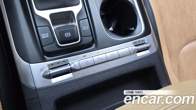 Kia Carnival 4th Gen — Фото автомобиля 24