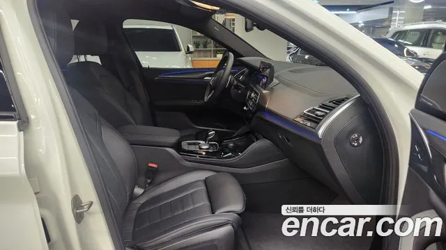 BMW X4 xDrive20i M Sport Pro Special Edition — Фото автомобиля 12