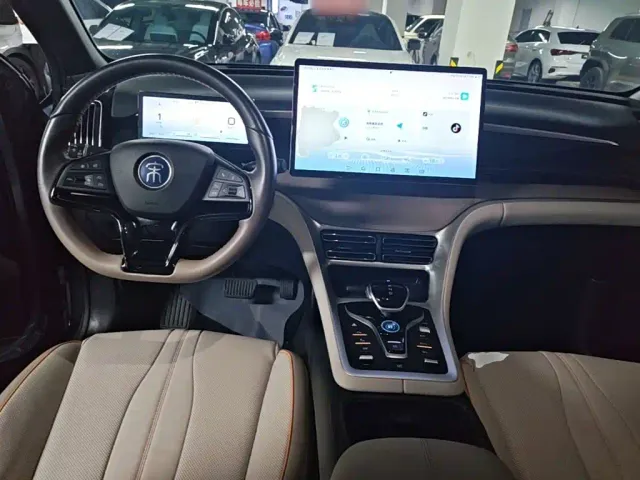 BYD Song Pro — Фото автомобиля 9