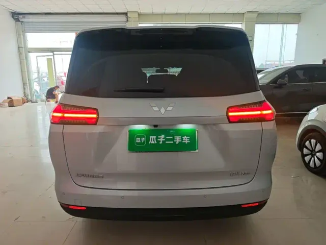 Wuling Motors Xingguang 730 New Energy 2025 Model Plug-in Hybrid Base Version — Фото автомобиля 5