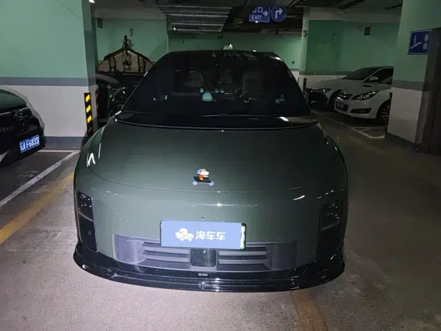 Li Auto i6 — Фото автомобиля 2