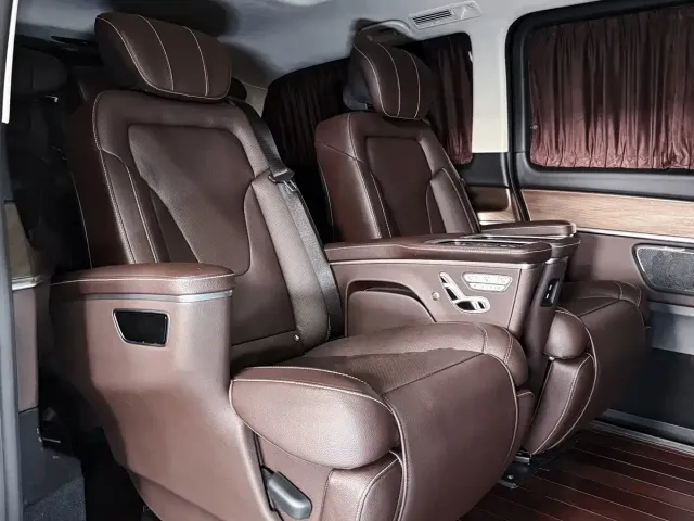 Mercedes-Benz V-Class — Фото автомобиля 10