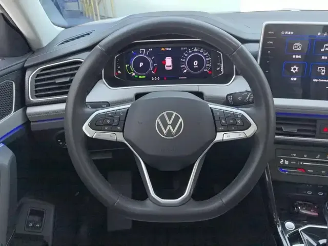 Volkswagen Tayron GTE Plug-in Hybrid — Фото автомобиля 15