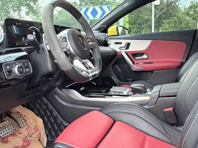 Mercedes-Benz Mercedes-Benz CLA AMG 2022 AMG CLA 45 4MATIC+ — Фото автомобиля 4