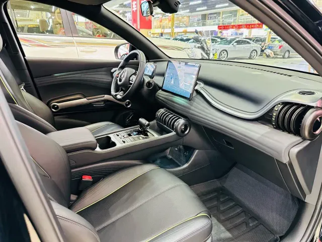 BYD Yuan PLUS — Фото автомобиля 15