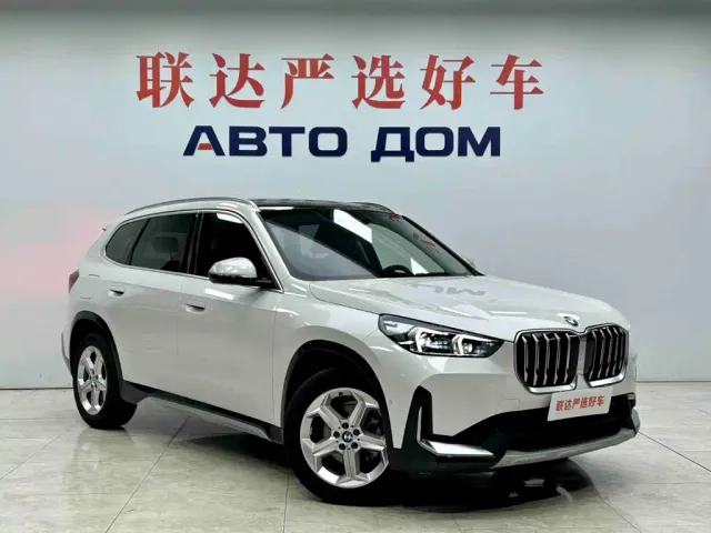 BMW X1 — Фото автомобиля 3