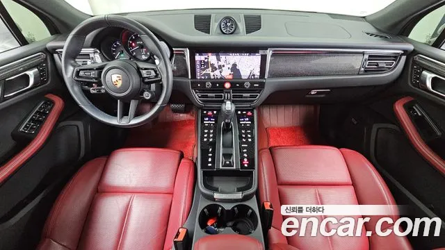 Porsche Macan — Фото автомобиля 7