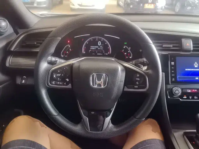 Honda Civic — Фото автомобиля 10