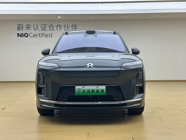 Nio ES8 — Фото автомобиля 2
