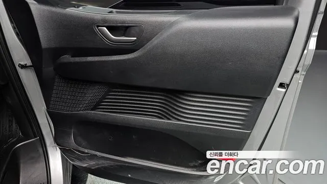 Hyundai Staria — Фото автомобиля 25