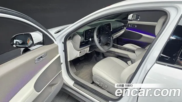 Hyundai Ioniq 6 — Фото автомобиля 11