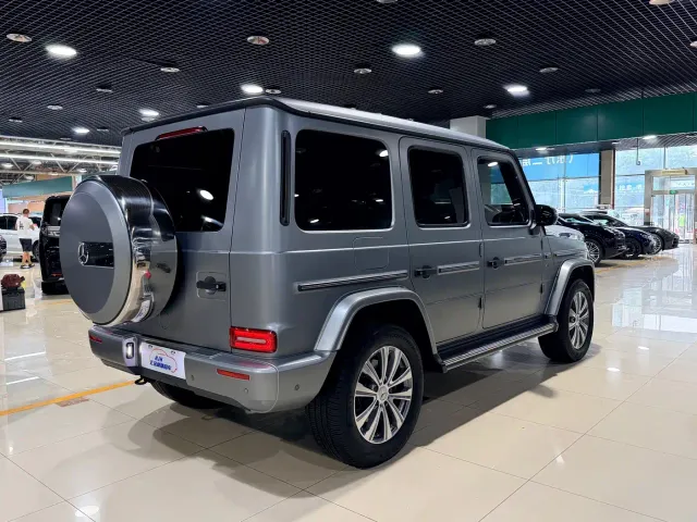 Mercedes-Benz G-Class — Фото автомобиля 18