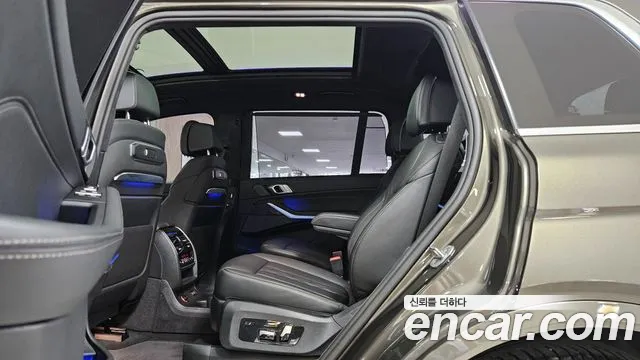 BMW X7 G07 — Фото автомобиля 12