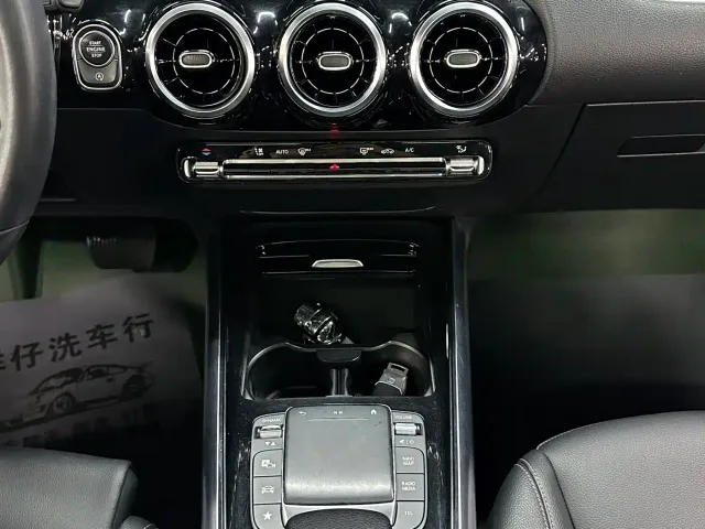 Mercedes-Benz B-Class — Фото автомобиля 21