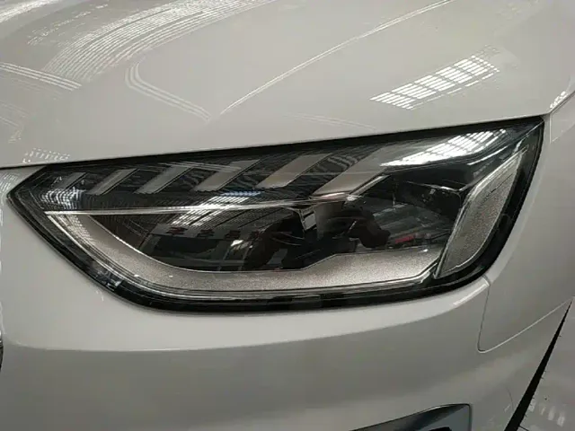 Audi A4L — Фото автомобиля 23