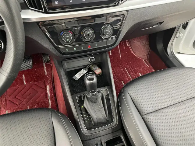 Skoda Kamiq — Фото автомобиля 11