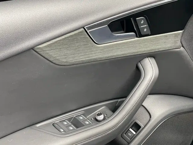Audi A4L — Фото автомобиля 19