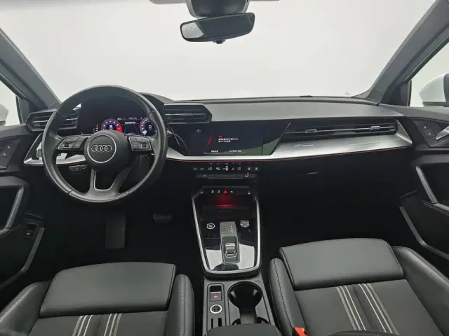 Audi A3 — Фото автомобиля 5