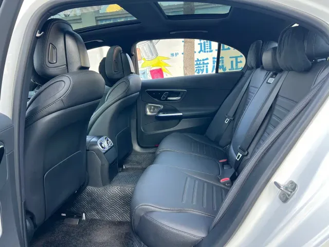 Mercedes-Benz C-Class — Фото автомобиля 13
