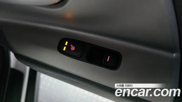 Kia Niro — Фото автомобиля 23