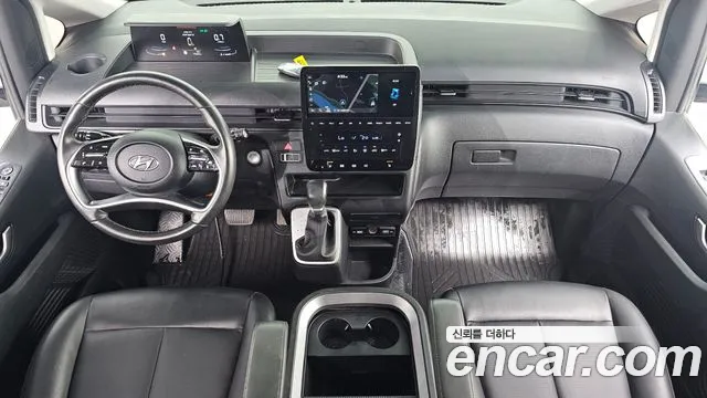 Hyundai Staria — Фото автомобиля 10