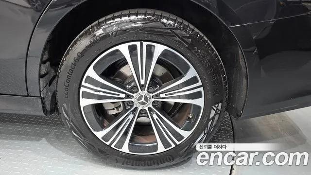 Mercedes-Benz E-Class W214 — Фото автомобиля 6