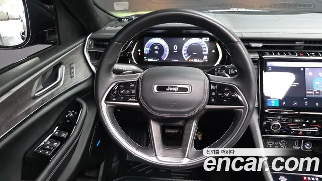 Jeep Cherokee WL — Фото автомобиля 19