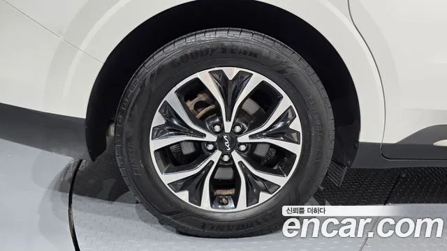 Kia Canival Carnival 4 поколение Дизель 9 мест Noblesse — Фото автомобиля 5