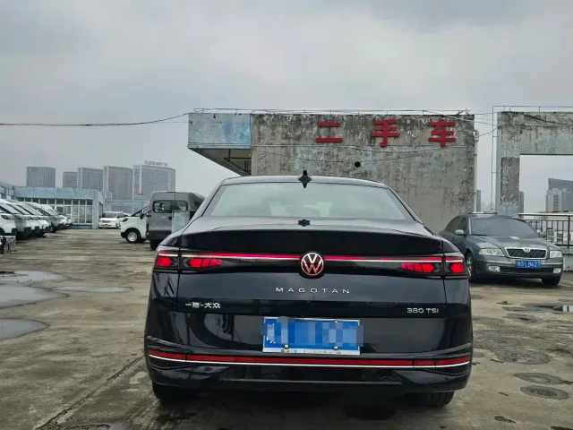 Volkswagen Magotan — Фото автомобиля 6